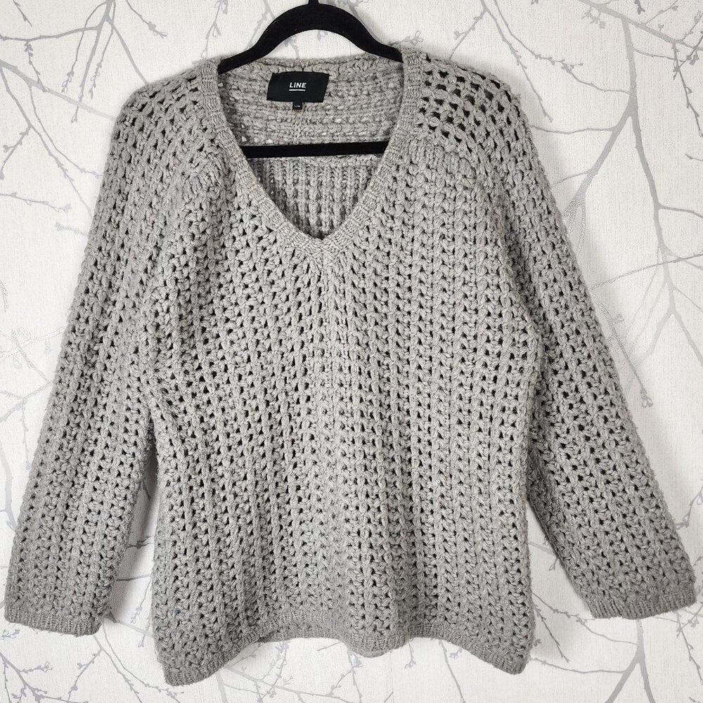 Line Gray Chunky Mesh Knit V-Neck Sweater